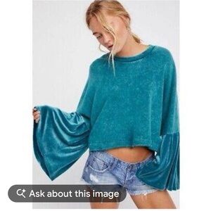 Free People Sleeves Glorious Sleeves Turquoise Bell Sleeve Top NWOT
